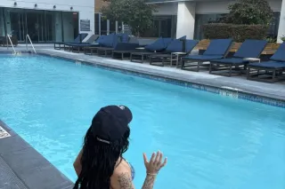 THICK thighs amazing time book... - Image 2