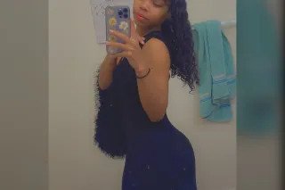 Back In Town ‼ Your Favorite Petite Spinner 🤩 - Image 5