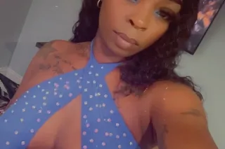 SEXY🥰😘 tatted UP 💜😘 QUEEN - Image 8