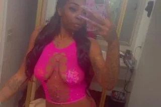 SEXY🥰😘 tatted UP 💜😘 QUEEN - Image 1