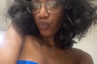 “Rare and Refined, Discreetly High Maintenance”💋🪻❗ - Image 5