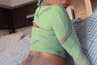 gorgeous freak ! weekend/holiday SPECIALS : curvy PETITE satistfaction guaranteed! - Image 3